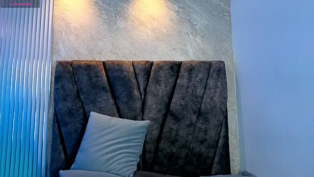 Miagomezx online show from February 11, 2026, 8:25 pm