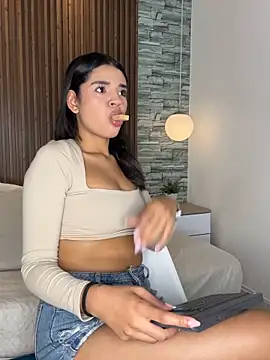 Miagomezx online show from March 13, 2026, 6:36 pm