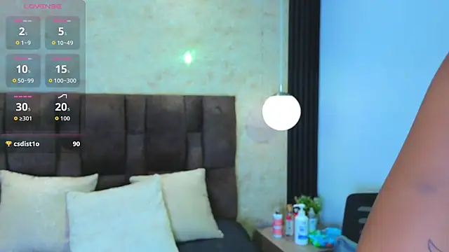 Miagomezx online show from May 2, 2026, 9:42 pm