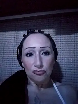 Snapshot of Dirtywhitebitch5150 chatting on November 3, 2025, 5:31 am Dirtywhitebitch5150 online show from November 3, 2025, 5:31 am