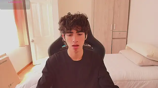 Snapshot of Nude_Boy18 chatting on June 3, 2026, 6:24 pm Nude Boy18 online show from June 3, 2026, 6:24 pm