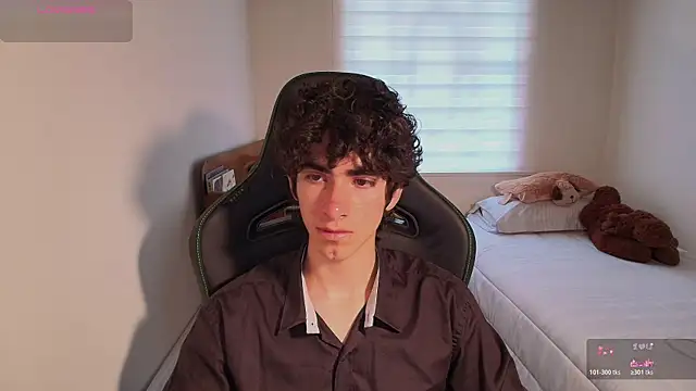 Snapshot of Nude_Boy18 chatting on June 10, 2026, 10:08 pm Nude Boy18 online show from June 10, 2026, 10:08 pm