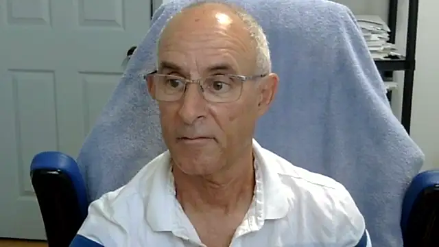 Snapshot of funone1999 chatting on September 12, 2025, 11:04 pm funone1999 online show from September 12, 2025, 11:04 pm