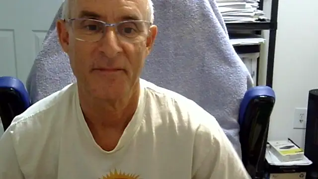 Snapshot of funone1999 chatting on September 14, 2025, 3:49 am funone1999 online show from September 14, 2025, 3:49 am