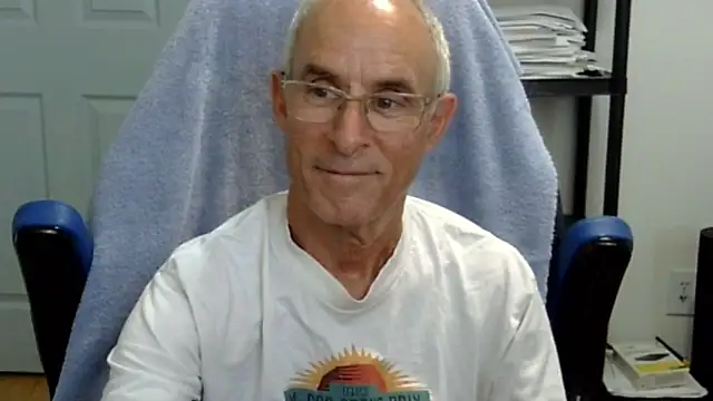 Snapshot of funone1999 chatting on September 22, 2025, 11:18 pm funone1999 online show from September 22, 2025, 11:18 pm