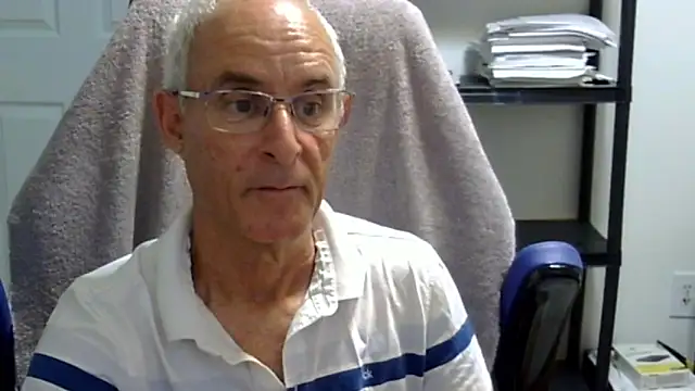 Snapshot of funone1999 chatting on November 14, 2025, 12:42 am funone1999 online show from November 14, 2025, 12:42 am