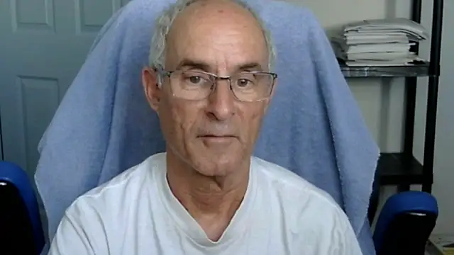 Snapshot of funone1999 chatting on November 26, 2025, 9:38 pm funone1999 online show from November 26, 2025, 9:38 pm