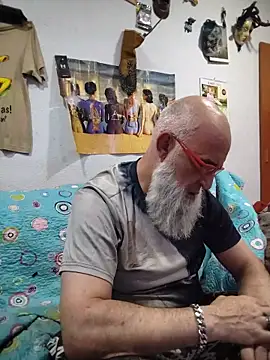 Snapshot of barbaszztop chatting on May 19, 2026, 5:25 am barbaszztop online show from May 19, 2026, 5:25 am