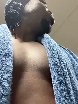 Snapshot of Jake_Chris chatting on October 5, 2025, 8:12 am Jake Chris online show from October 5, 2025, 8:12 am