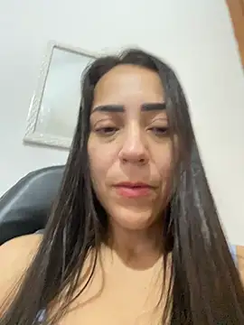 lucioliveira online show from April 26, 2026, 12:47 pm
