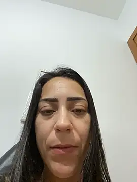 Snapshot of lucioliveira chatting on May 7, 2026, 10:42 am lucioliveira online show from May 7, 2026, 10:42 am