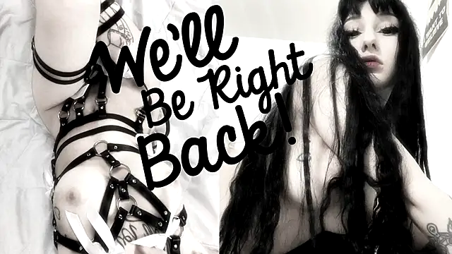 Snapshot of Crystal_somnia chatting on November 24, 2025, 9:03 pm Crystal somnia online show from November 24, 2025, 9:03 pm