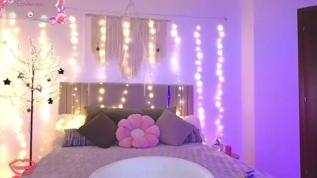 Little mia   online show from January 17, 2026, 11:08 pm