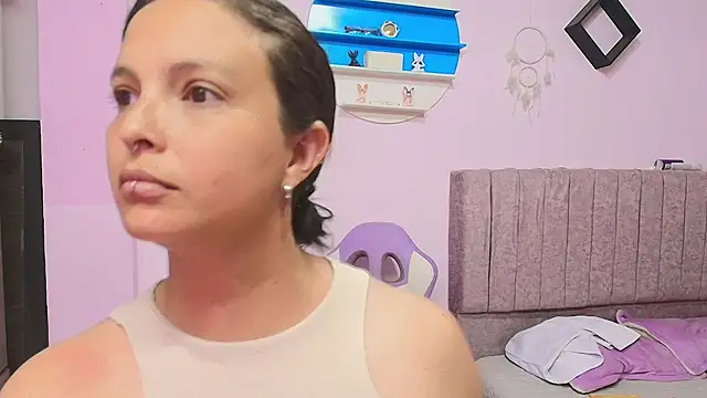 Snapshot of MiSofialeal chatting on January 16, 2026, 5:06 pm MiSofialeal online show from January 16, 2026, 5:06 pm