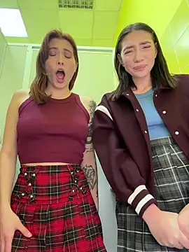 BallerinaCappuccino  online show from January 13, 2026, 9:47 am