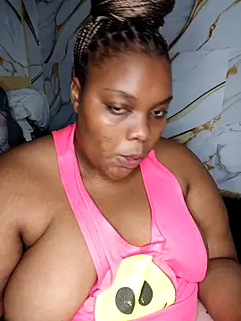chubbybbw18 online show from April 30, 2026, 7:47 am