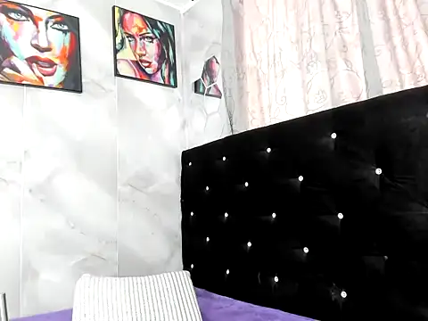 Snapshot of samara_novice18 chatting on November 1, 2025, 7:27 pm samara novice18 online show from November 1, 2025, 7:27 pm