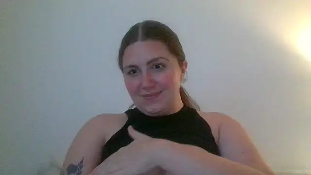 Snapshot of CherryJuneExperience chatting on September 29, 2025, 7:40 pm CherryJuneExperience online show from September 29, 2025, 7:40 pm