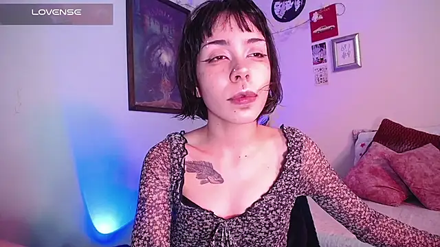 Snapshot of dark__nymph chatting on July 7, 2026, 7:18 pm dark nymph online show from July 7, 2026, 7:18 pm