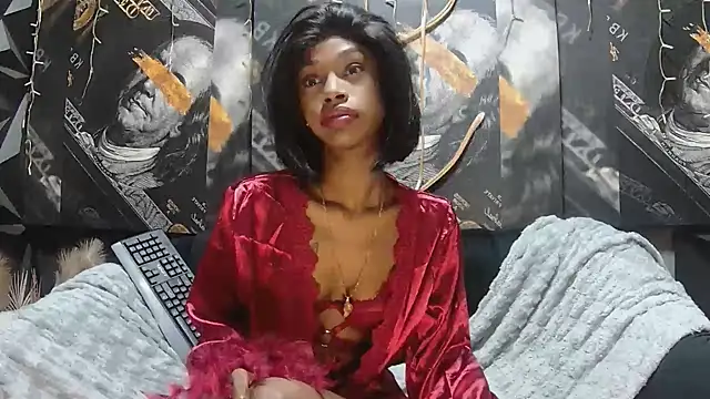 Snapshot of Lilmisbaddyxxx chatting on July 24, 2026, 6:17 pm Lilmisbaddyxxx online show from July 24, 2026, 6:17 pm