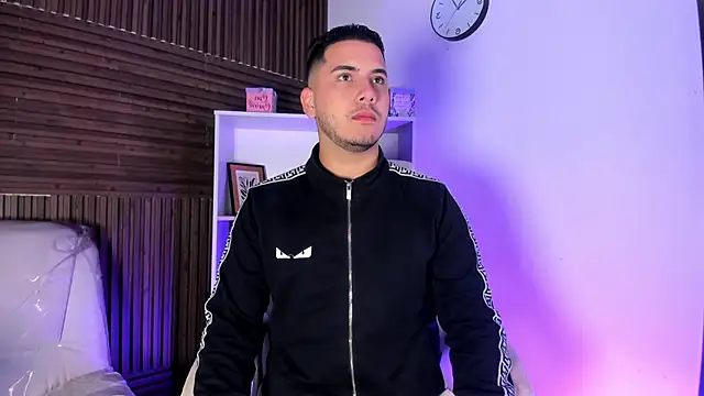 Axel grey  online show from November 26, 2025, 12:17 pm