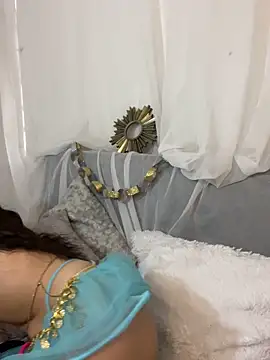  Amatista Fire online show from December 16, 2025, 1:38 pm