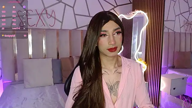 CYRUS TAY online show from March 9, 2026, 12:42 pm