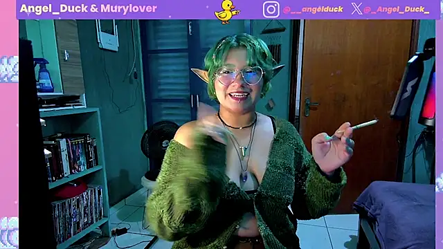 Snapshot of Angel_Duck chatting on May 22, 2026, 7:52 pm Angel Duck online show from May 22, 2026, 7:52 pm