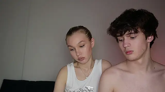 Snapshot of cuteleraay chatting on December 18, 2025, 6:03 pm cuteleraay online show from December 18, 2025, 6:03 pm