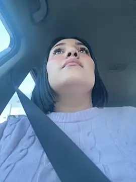 Snapshot of caroline__muller chatting on October 2, 2025, 10:44 am caroline muller online show from October 2, 2025, 10:44 am