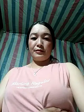 Snapshot of Bliss_rose chatting on September 13, 2025, 1:11 pm Bliss rose online show from September 13, 2025, 1:11 pm