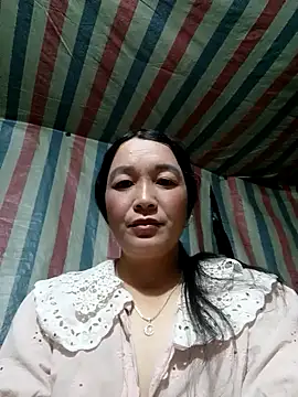 Bliss rose online show from October 8, 2025, 3:15 am