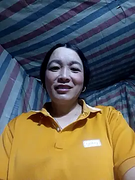 Snapshot of Bliss_rose chatting on November 14, 2025, 8:29 pm Bliss rose online show from November 14, 2025, 8:29 pm