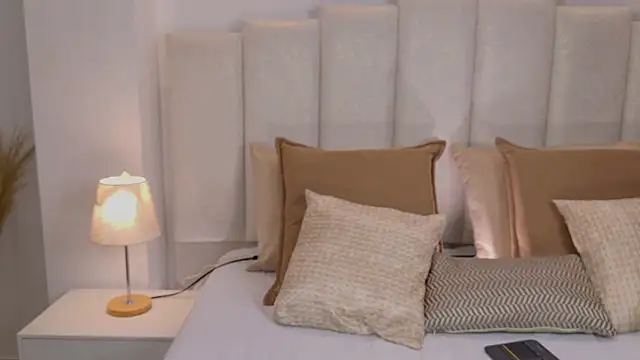 Snapshot of Saskia_litt chatting on June 12, 2026, 4:22 am Saskia litt online show from June 12, 2026, 4:22 am
