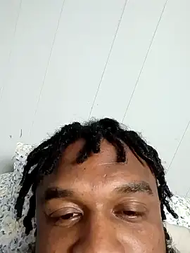 Snapshot of Longthickdick33 chatting on September 21, 2025, 9:11 am Longthickdick33 online show from September 21, 2025, 9:11 am