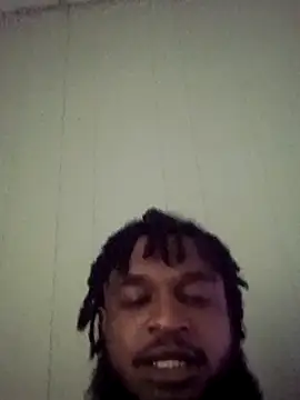 Snapshot of Longthickdick33 chatting on October 25, 2025, 2:24 pm Longthickdick33 online show from October 25, 2025, 2:24 pm