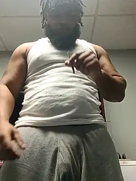 Snapshot of Longthickdick33 chatting on December 14, 2025, 12:49 am Longthickdick33 online show from December 14, 2025, 12:49 am