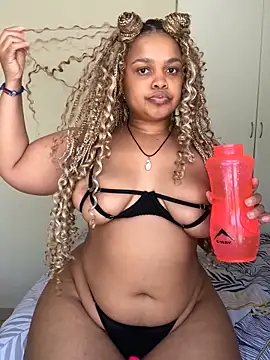 Snapshot of XXXquisiteVixen chatting on November 29, 2025, 10:18 am XXXquisiteVixen online show from November 29, 2025, 10:18 am