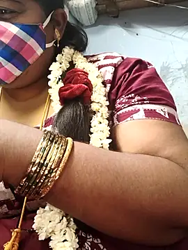 Snapshot of TAMIL_ELAKKIYA chatting on March 31, 2026, 4:18 pm TAMIL ELAKKIYA online show from March 31, 2026, 4:18 pm