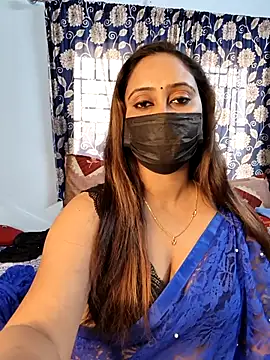 Snapshot of Cute-lusi chatting on November 26, 2025, 10:27 am Cute-lusi online show from November 26, 2025, 10:27 am