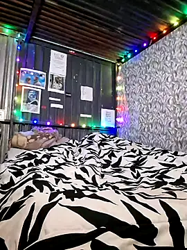 Snapshot of DxckMan3 chatting on October 21, 2025, 8:53 pm DxckMan3 online show from October 21, 2025, 8:53 pm