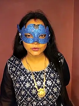 Snapshot of MEERAcle chatting on October 10, 2025, 1:21 pm MEERAcle online show from October 10, 2025, 1:21 pm