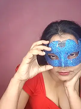 Snapshot of MEERAcle chatting on October 22, 2025, 11:26 pm MEERAcle online show from October 22, 2025, 11:26 pm