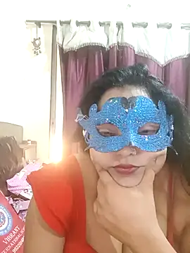 Snapshot of MEERAcle chatting on December 14, 2025, 8:41 am MEERAcle online show from December 14, 2025, 8:41 am