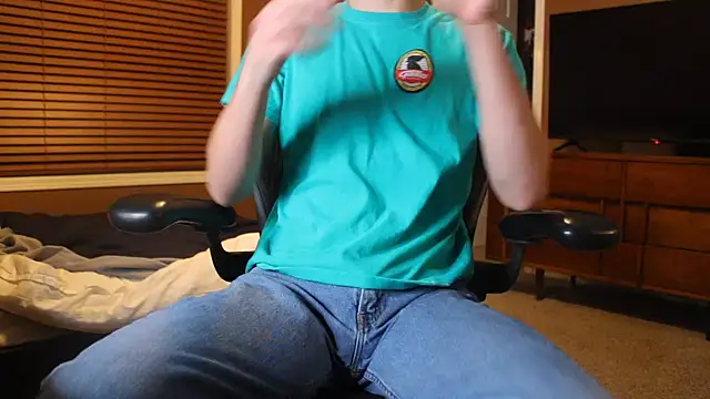 Snapshot of jjjjjfive chatting on February 22, 2026, 4:24 am jjjjjfive online show from February 22, 2026, 4:24 am