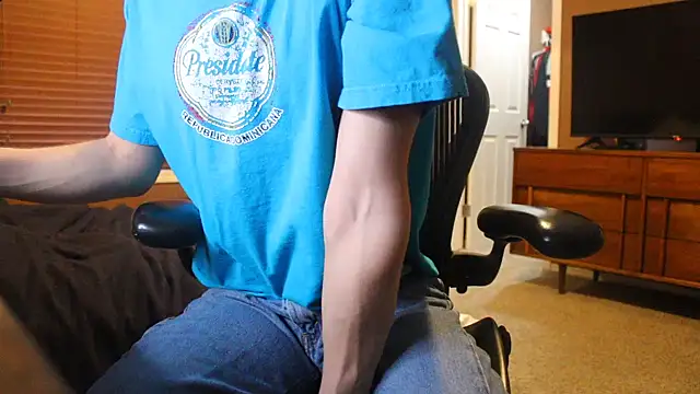 Snapshot of jjjjjfive chatting on March 13, 2026, 1:01 am jjjjjfive online show from March 13, 2026, 1:01 am