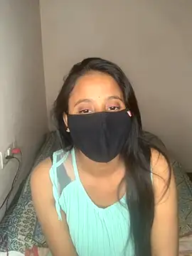 Priya baby0 online show from November 14, 2025, 6:28 pm