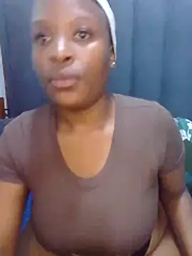 MrsMxx25 online show from October 10, 2025, 2:21 am