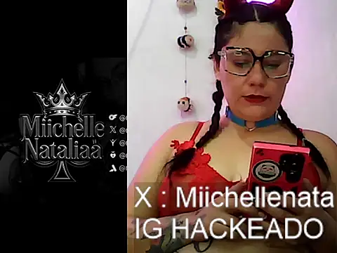 Snapshot of miichellemalvoa chatting on May 2, 2026, 4:45 pm miichellemalvoa online show from May 2, 2026, 4:45 pm