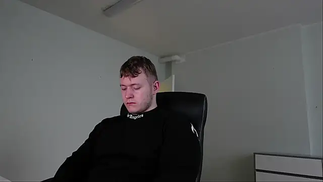 Richard Dullas online show from October 27, 2025, 1:26 pm